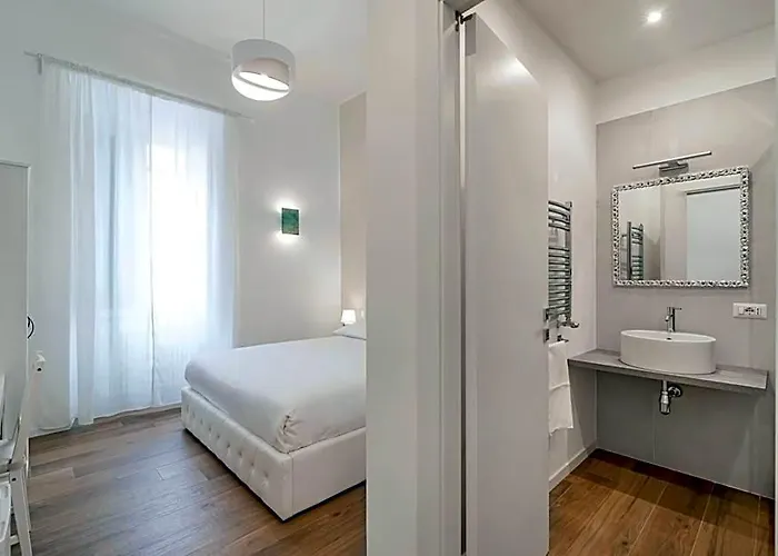 Leo's Colosseum - Private Bed & Breakfast 4*
